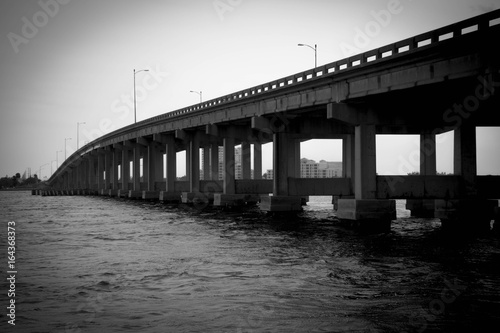 Bridge Water © Johnny