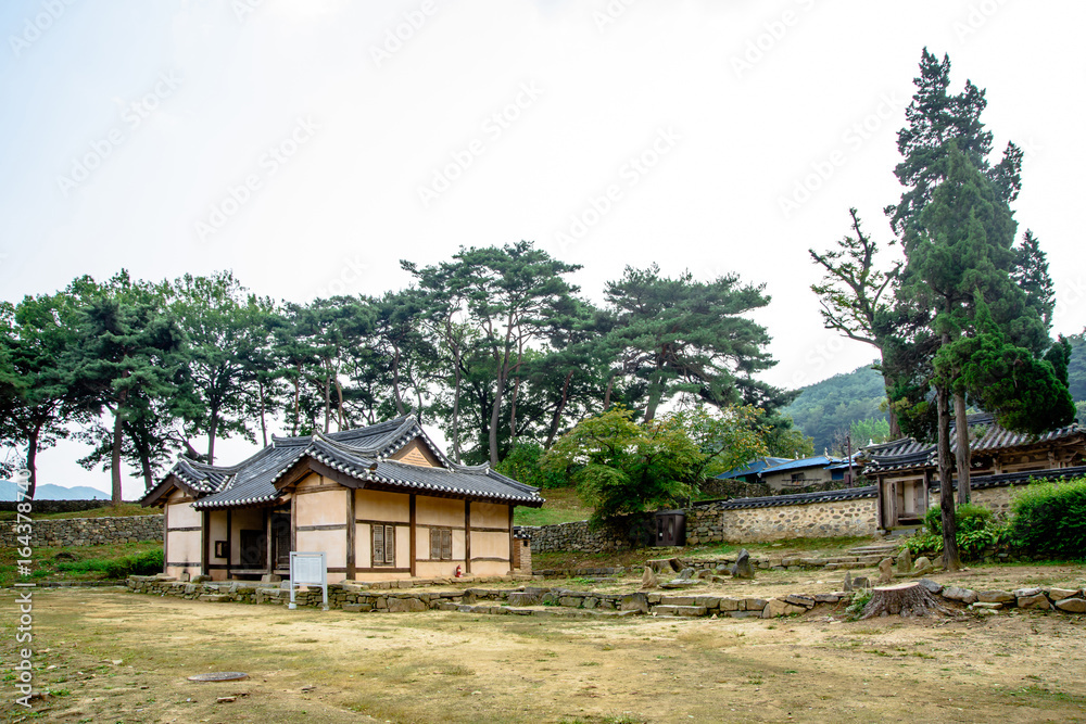 Asan, South Korea - Maengssi Haengdan House in Asan City, Chungcheongnam-do. Asan, South Korea - Maengssi Haengdan House in Asan City, Chungcheongnam-do.
