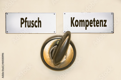 Schild 212 - Kompetenz