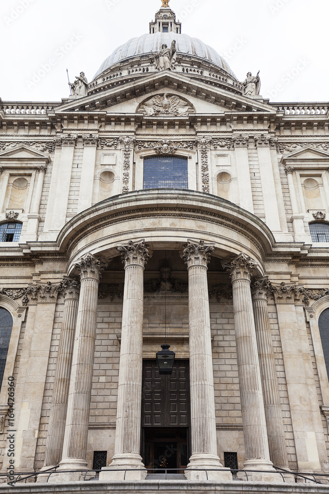 18th century St Paul Cathedral, London, United Kingdom.