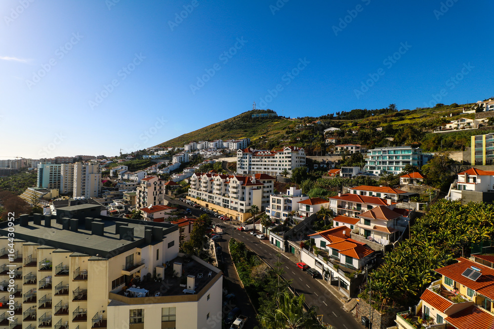 LIDO und Lido-Promenade in Funchal auf der Insel Madeira, Portugal