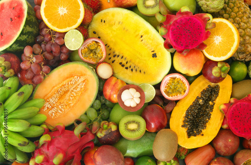 Fototapeta Naklejka Na Ścianę i Meble -  Fresh fruits background