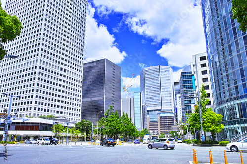 Photos 大阪梅田　御堂筋の梅田新道交差点