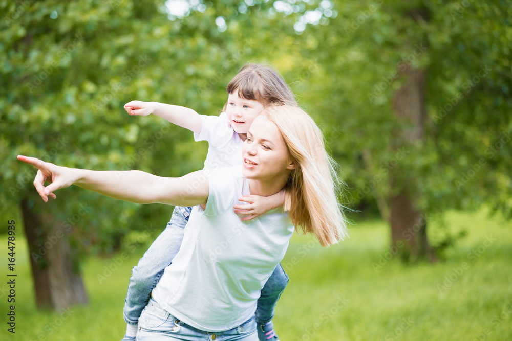 mom and daughter, fun, play