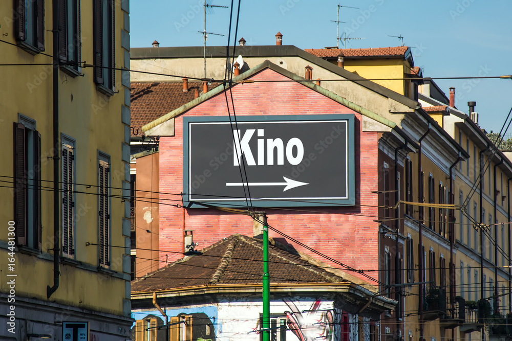 Schild 215 - Kino