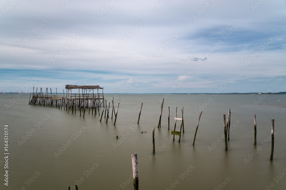 The abandoned part of de port palatifico in Carrasceira, Portugal.