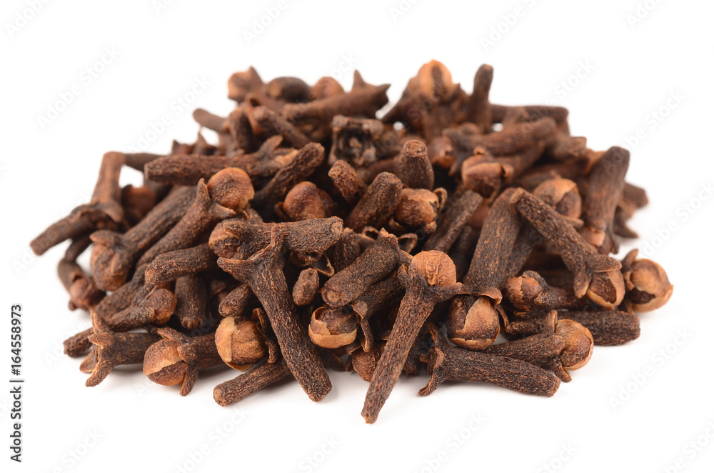 cloves on a white background cloves on a white background