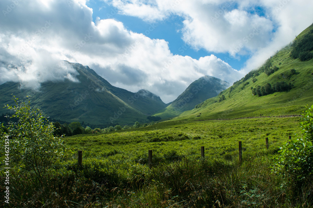 Fototapeta premium Glencoe Mountains in Scotland