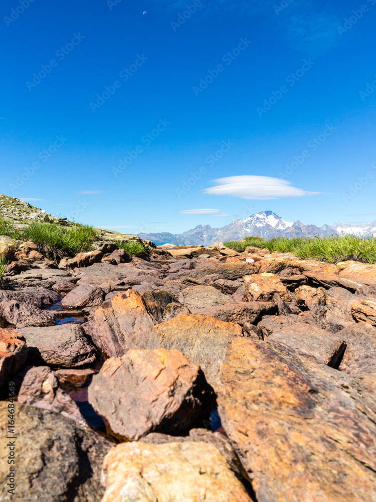 Red rocks in mountain - landscape