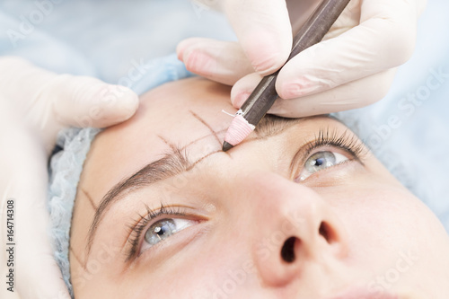 Microblading eyebrows workflow in a beauty salon 