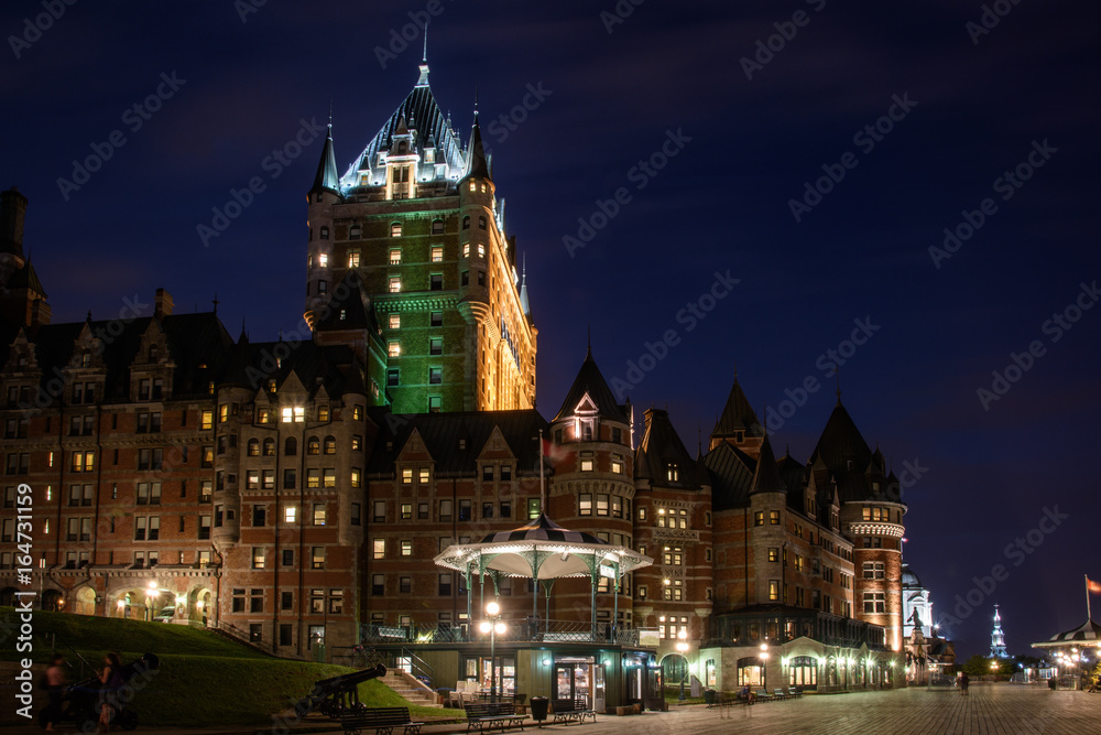 Naklejka premium A view of boardwalk of Terrasse Dufferin during the night. Quebec City - Canada
