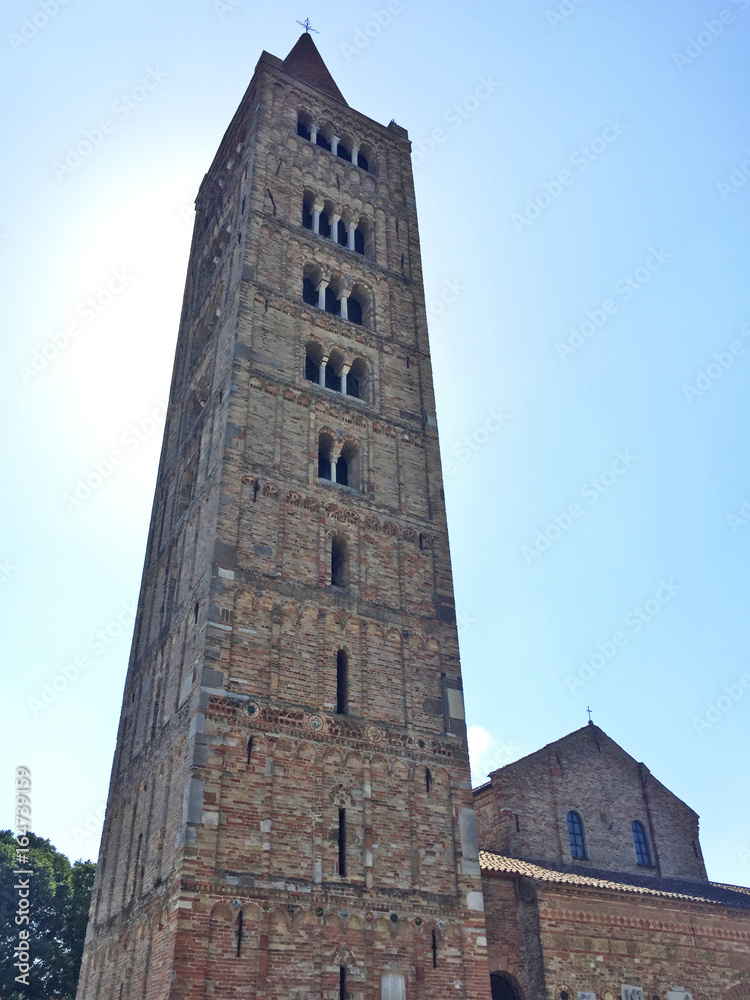 L'Abbazia di Pomposa - Ferrara L'Abbazia di Pomposa - Ferrara