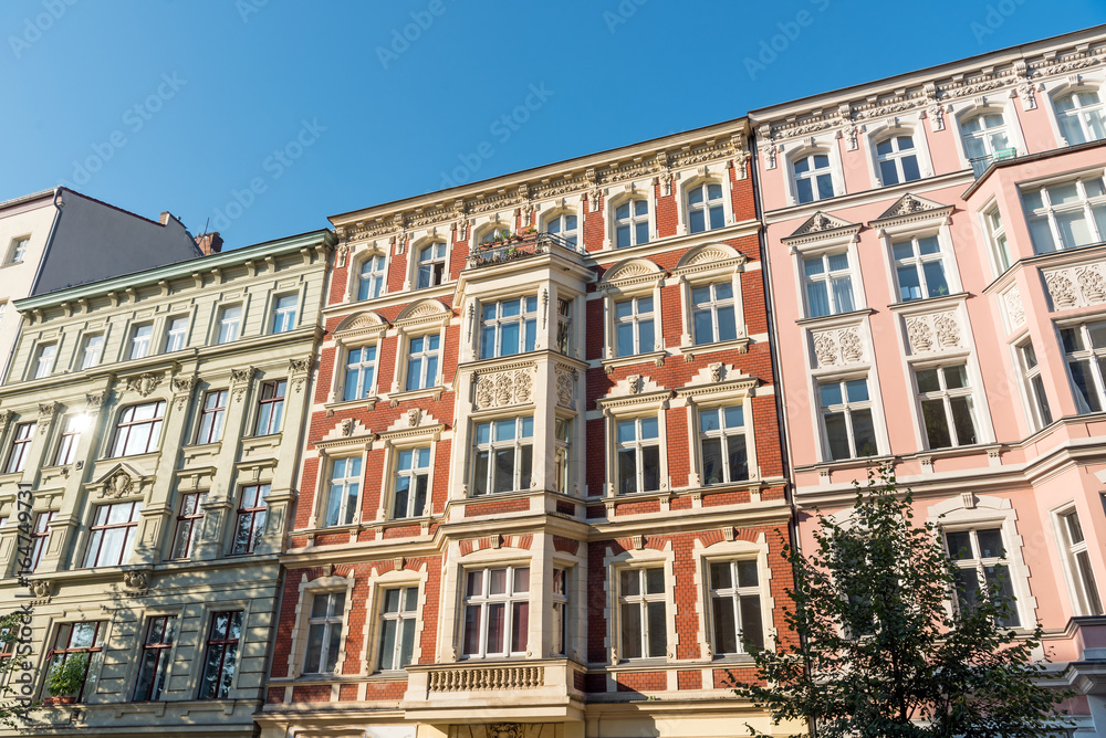 Obraz premium Nice restored old house at the Prenzlauer Berg district in Berlin