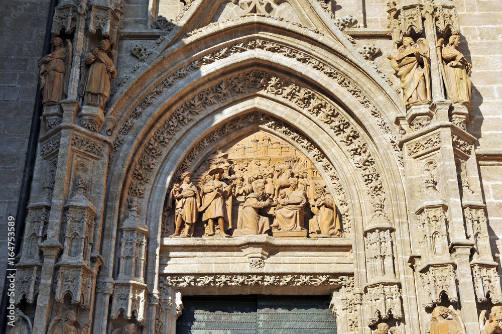 Puerta de Palos o Puerta de la Adoración de los Magos, Catedral de Sevilla, España