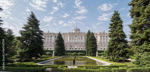Obraz na płótnie Rückansicht des Palacio Real in Madrid w salonie