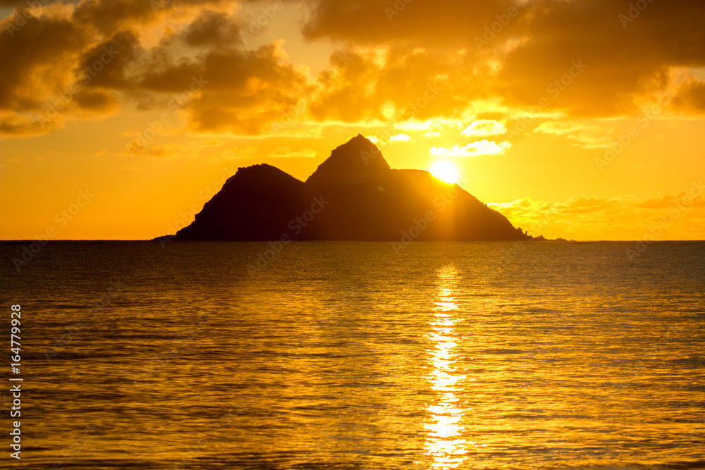 Fototapeta premium Sunrise at Lanikai Beach