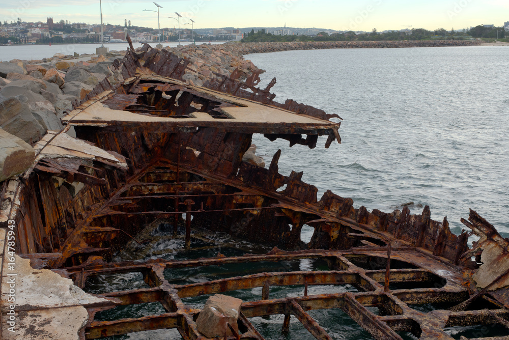 Breakwall Shipwreck