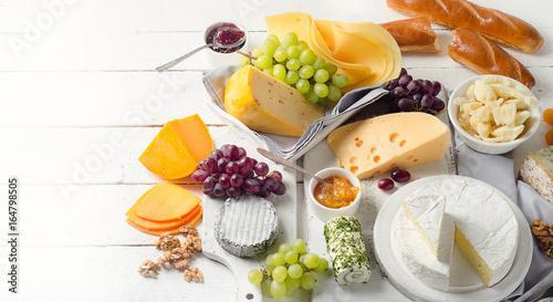 Cheese plate served with grapes