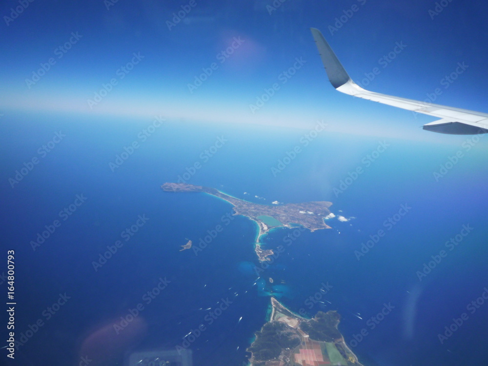 Obraz premium Flugzeug über Formentera