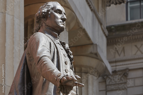 George Washington statue in front of Federal Hall, New York photo