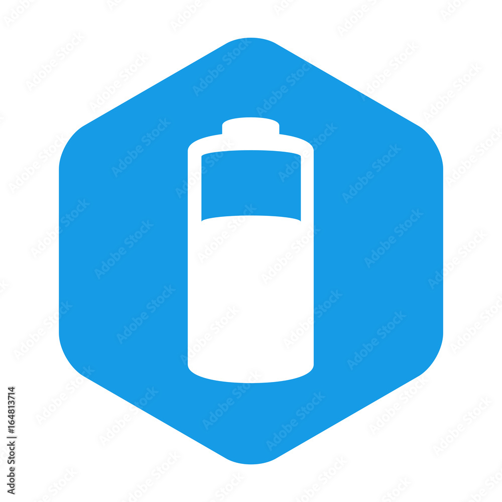 Icono plano pila electrica en hexagono azul Icono plano pila electrica en hexagono azul