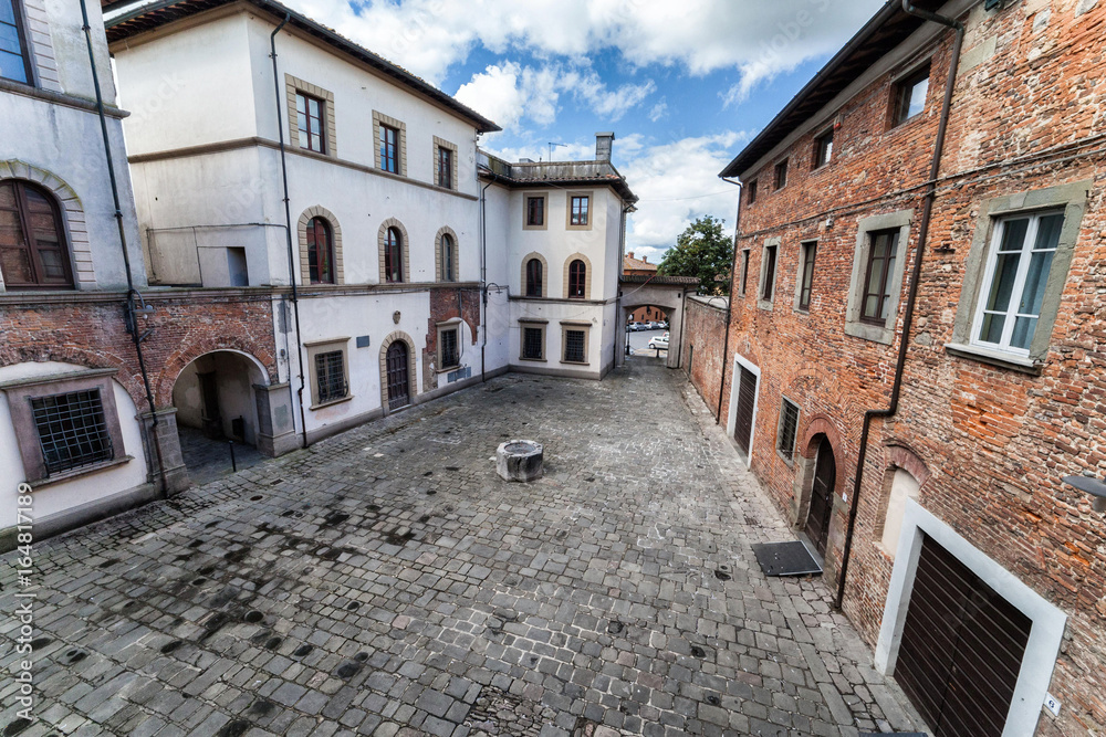 Obraz premium Altopascio, Piazza Ospitalieri
