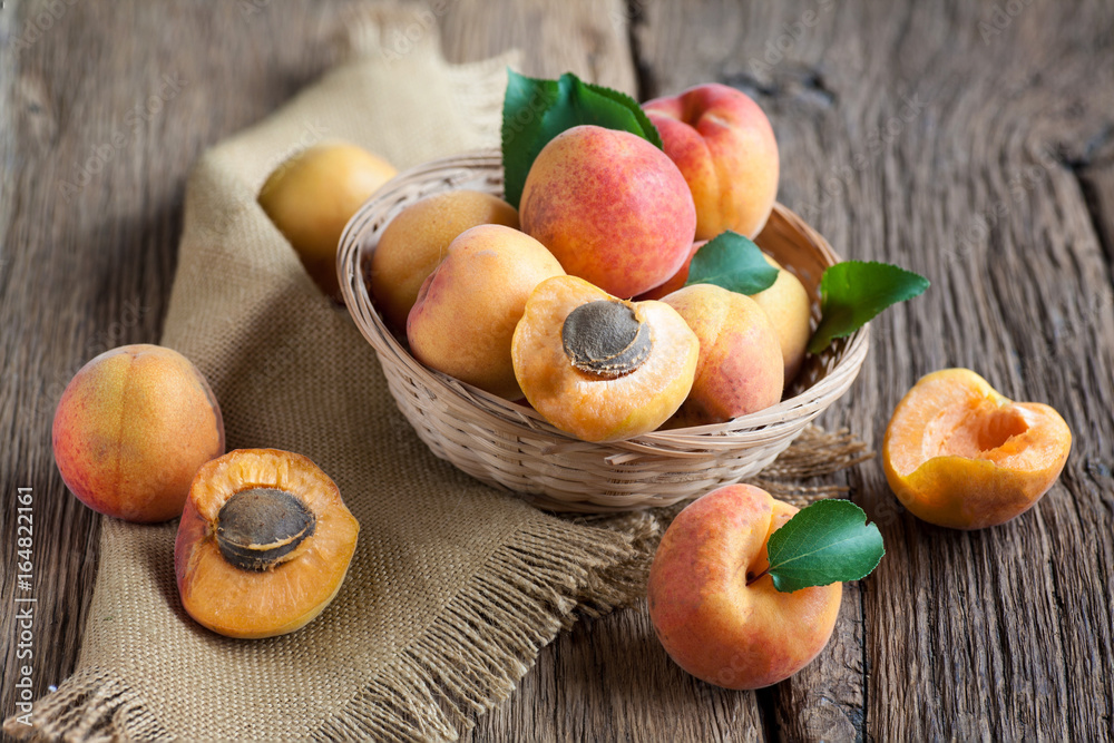 Apricots Apricots