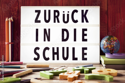 text zuruck in die schule, back to school in german photo