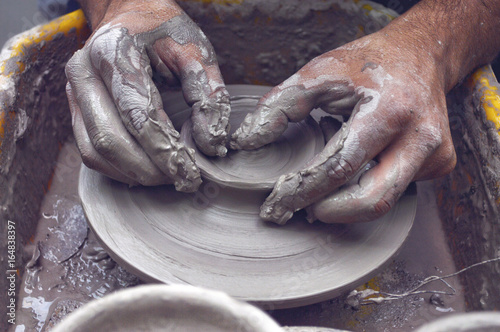 hands wheel pottery