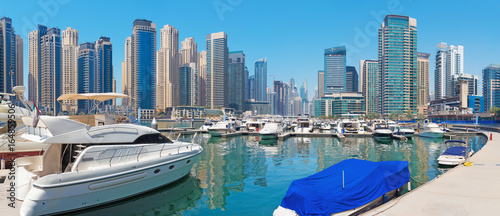 Dubai - The promenade of Marina with the yachts