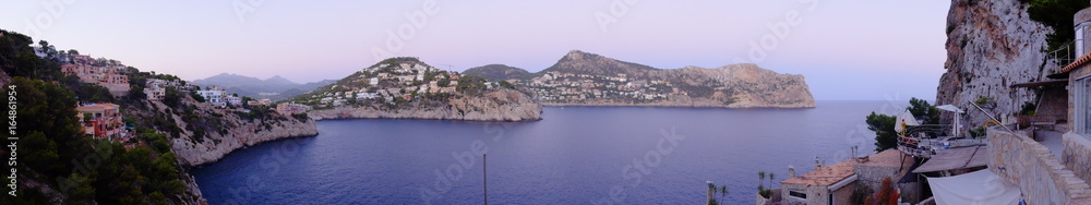 Panorama du port d'Andratx