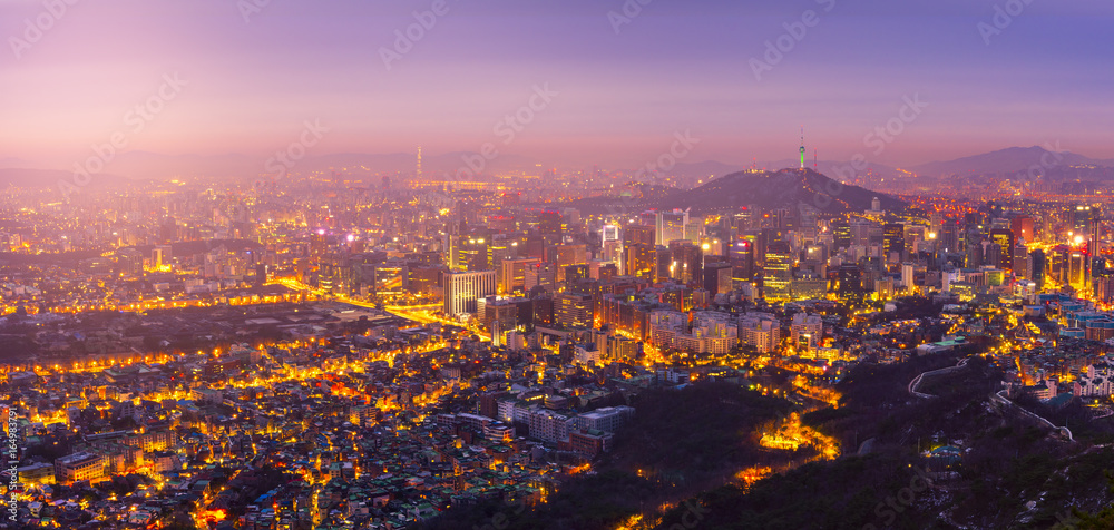 Obraz premium Sunrise at Seoul City Skyline, The best view of South Korea