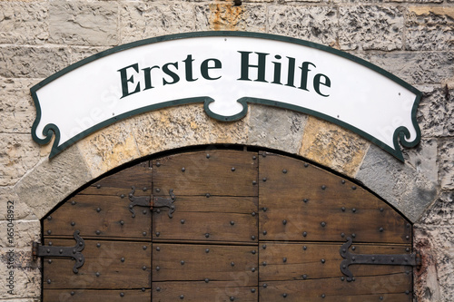 Schild 245 - Erste Hilfe photo