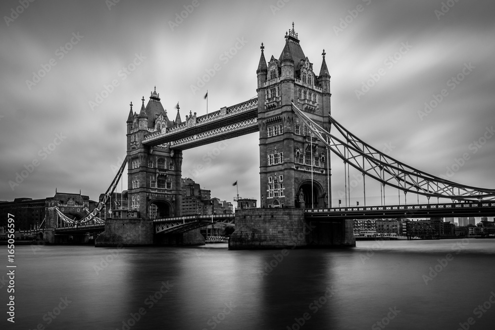 Obraz premium England BW Tower Bridge
