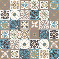 Fotobehang Marokkaanse tegels patronen Portugese azulejo tegels in beige tinten  © Biscotto Design