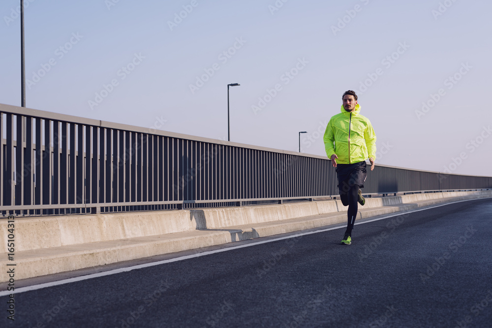 Running am Flughafen BER in Berlin Running am Flughafen BER in Berlin