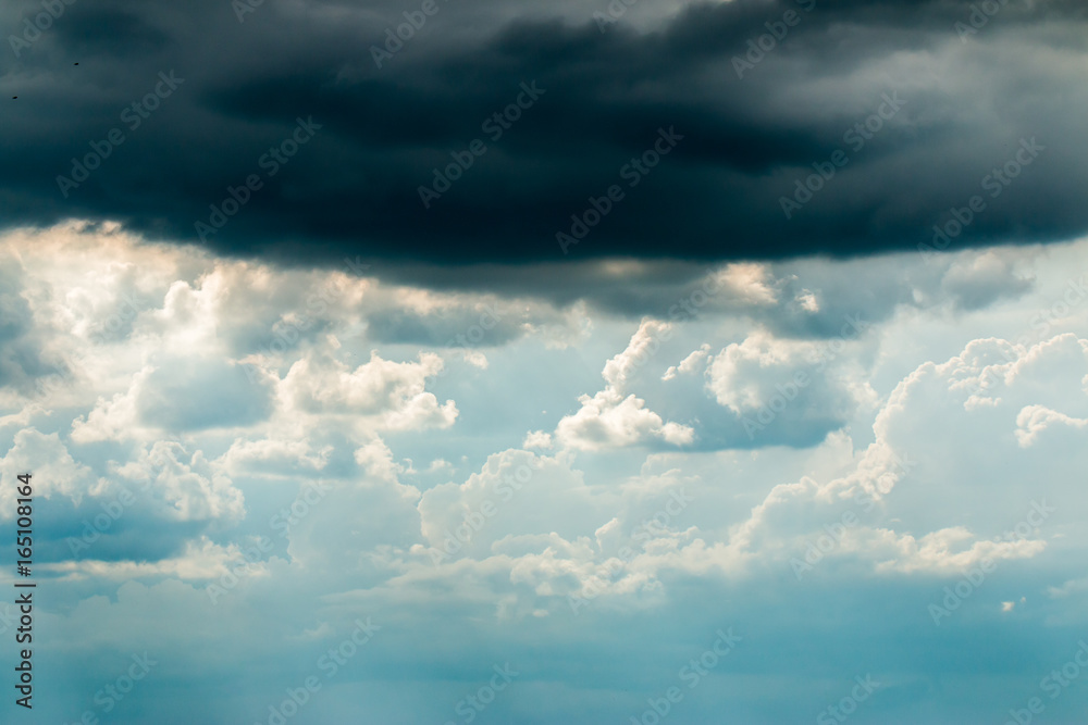 Obraz premium Natural backgrounds stormy sky