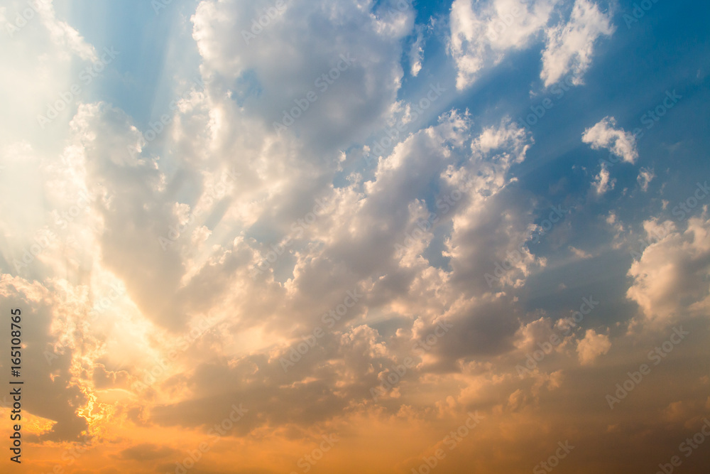 Fototapeta premium colorful dramatic sky with cloud at sunset