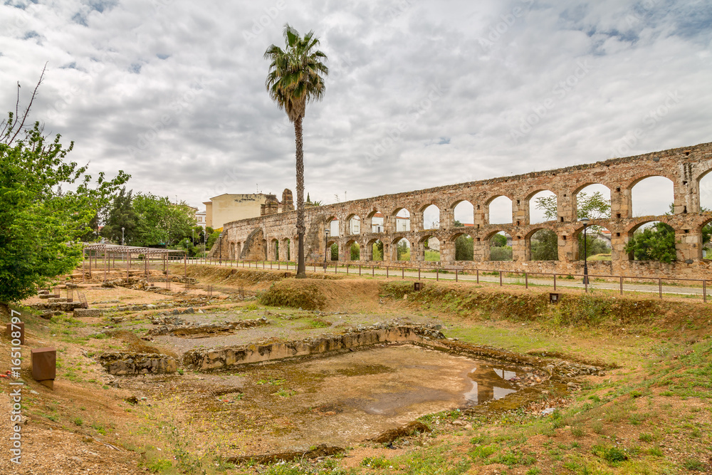 San Lázaro Roman Aqueduct