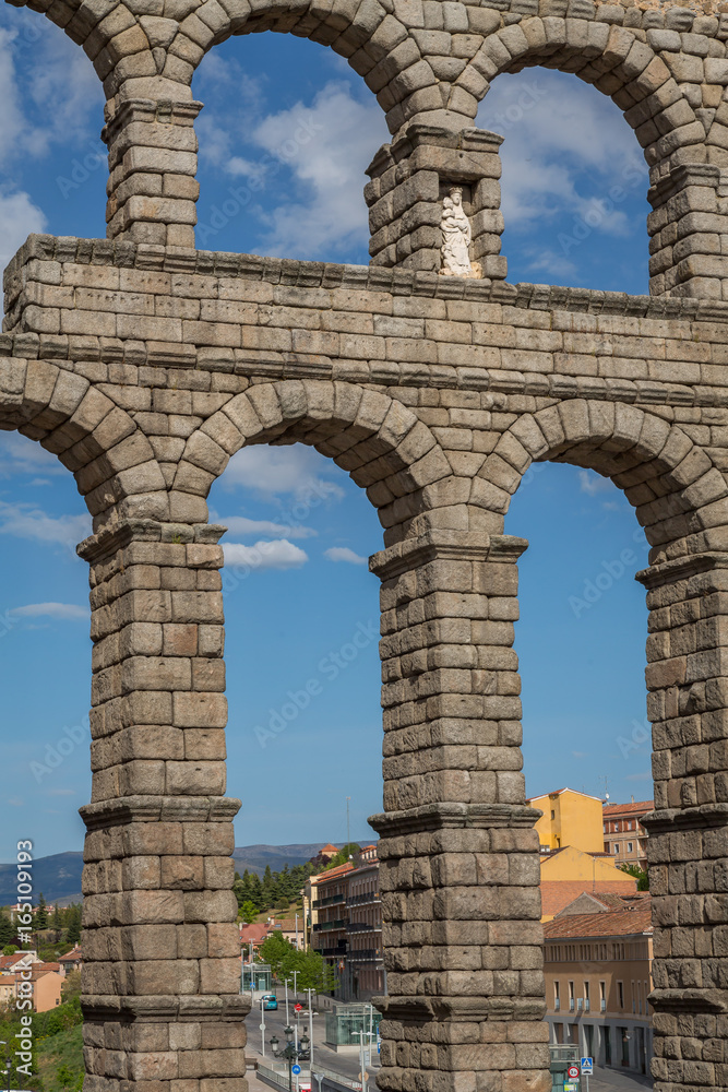 Aqueduct of Segovia 5