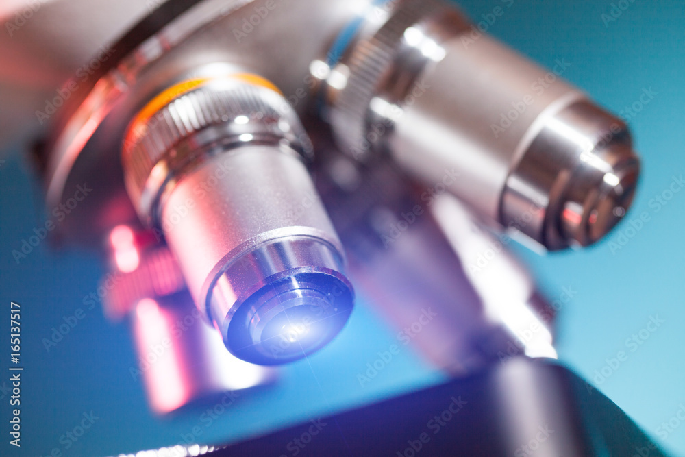 Lenses and microscope eyepieces for scientific research Lenses and microscope eyepieces for scientific research