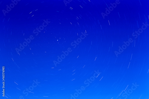 Foto Starry sky near the polar star