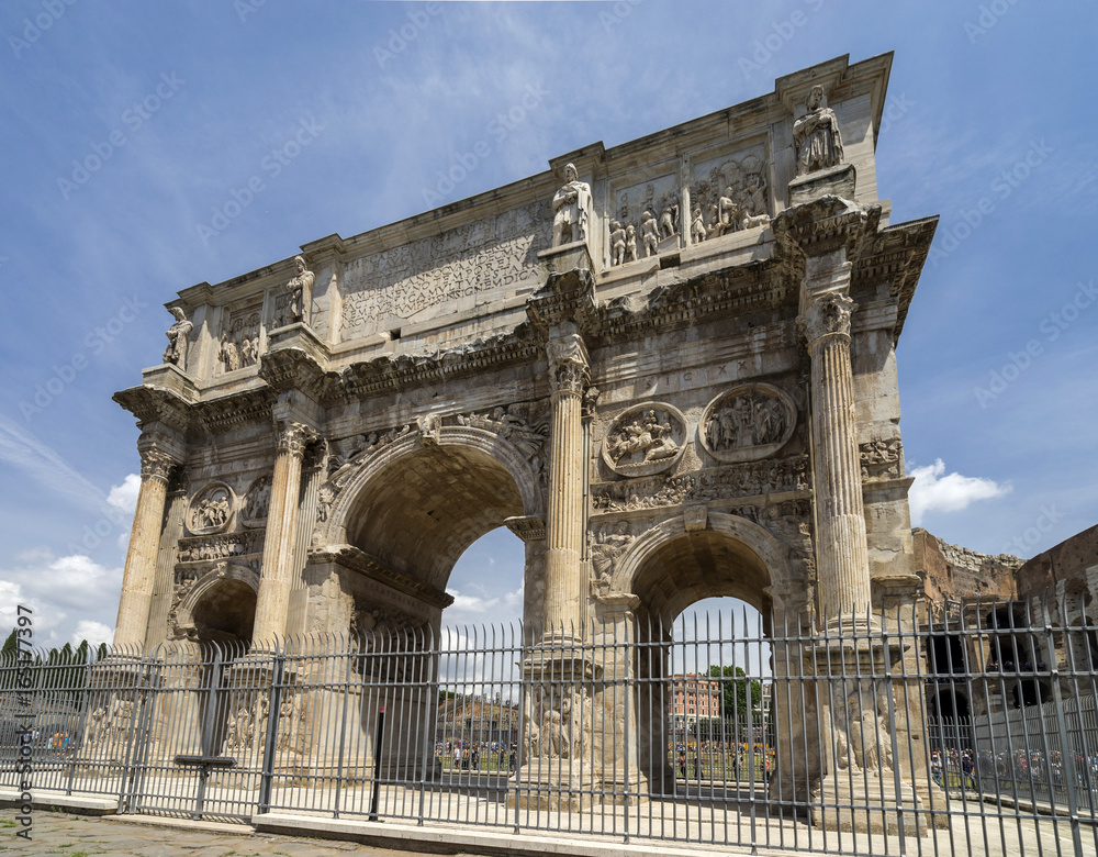 The Arch of Constantine (Arco di Costantino) - the 