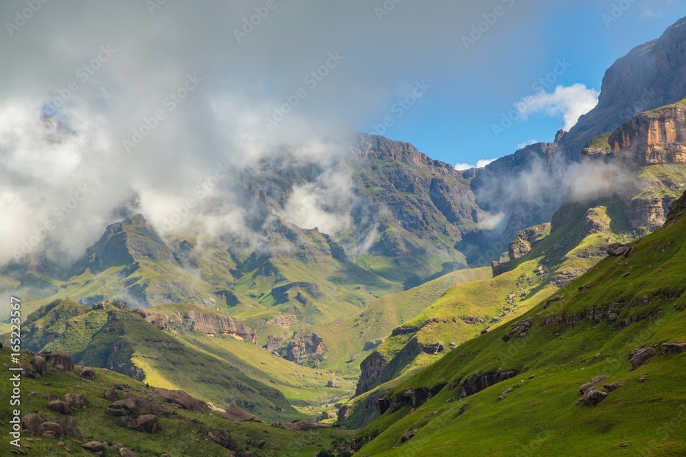 Rock formations of the Drakensberge at the Mkhomazi Wilderness area