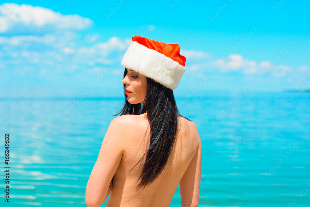 Sexy and hot sea   nude photos