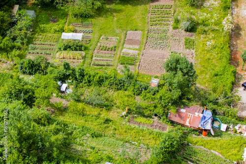 jardin ouvrir de Saint Claude dans le Jura, vu d'en haut photo