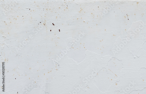 WHITE TEXTURED WALL