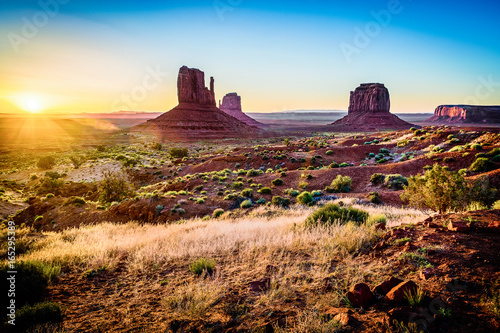 Sunrise in Monument Valley