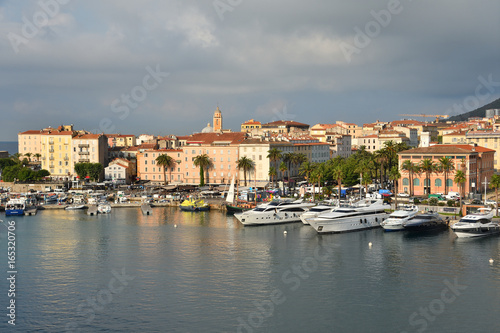 Hafen von Ajaccio 2