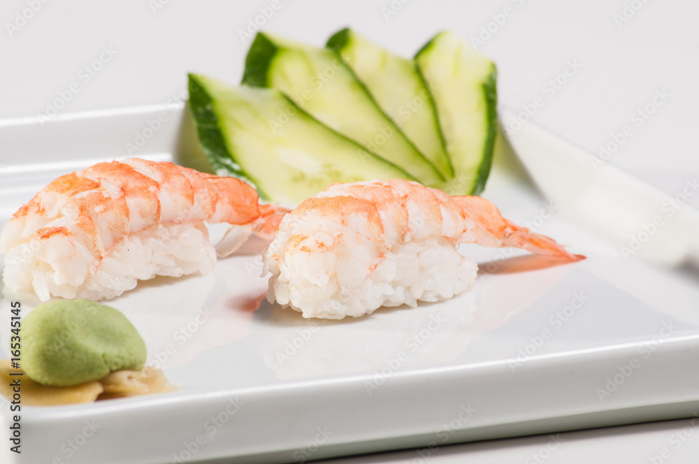 sushi sushi